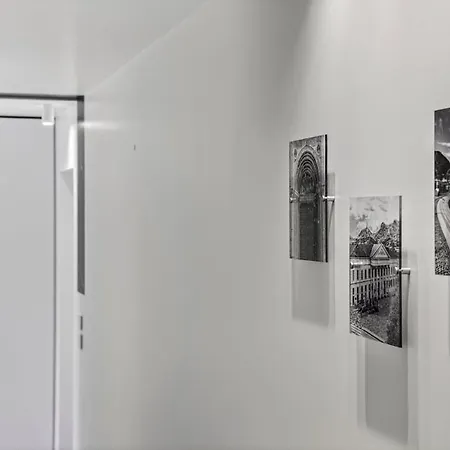 Brunate - Porta Torre-centro Storico * Όπως