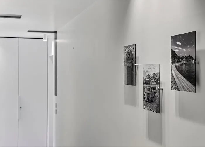 Brunate - Porta Torre-centro Storico * Como